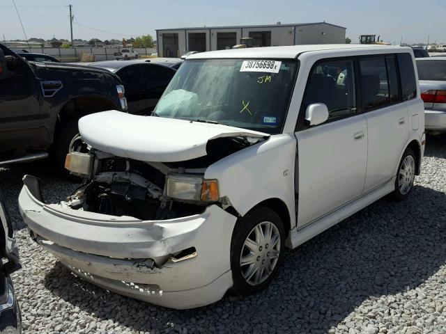 JTLKT324340150986 - 2004 TOYOTA SCION XB თეთრი ფოტო 2