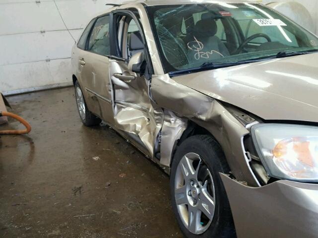 1G1ZT61896F271840 - 2006 CHEVROLET MALIBU MAX GOLD photo 9