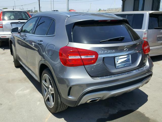 WDCTG4EB2GJ225710 - 2016 MERCEDES-BENZ GLA 250 GRAY photo 3