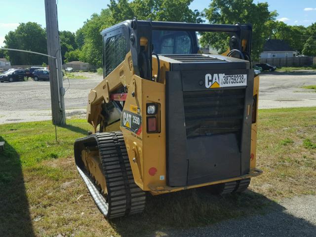 FTL12728 - 2017 CATERPILLAR 259D YELLOW photo 3