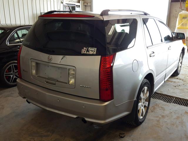 1GYEE63A870150182 - 2007 CADILLAC SRX SILVER photo 4