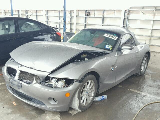 4USBT33505LS56826 - 2005 BMW Z4 2.5 GRAY photo 2