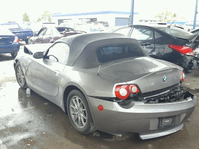 4USBT33505LS56826 - 2005 BMW Z4 2.5 GRAY photo 3