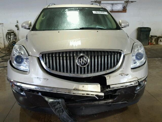 5GAER23D39J149971 - 2009 BUICK ENCLAVE CX GOLD photo 9