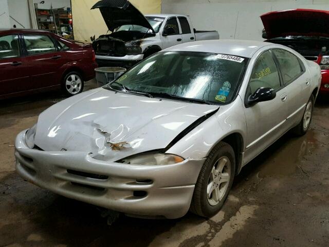 2B3HD46RX4H660487 - 2004 DODGE INTREPID S SILVER photo 2