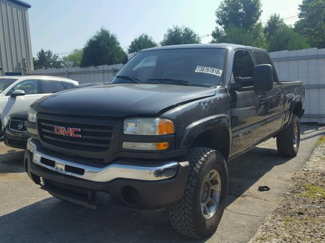 1GTHK23245F818891 - 2005 GMC SIERRA K25 GRAY photo 2