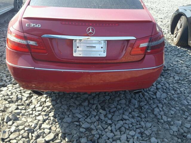 WDDKJ5GB5BF121557 - 2011 MERCEDES-BENZ E 350 RED photo 9