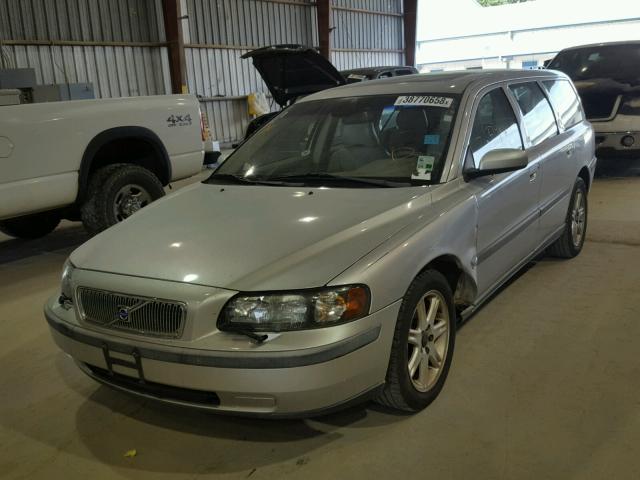 YV1SW59V042415391 - 2004 VOLVO V70 FWD GRAY photo 2