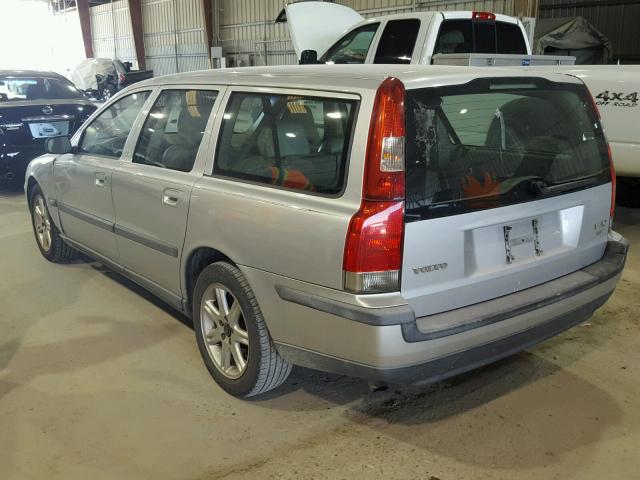 YV1SW59V042415391 - 2004 VOLVO V70 FWD GRAY photo 3