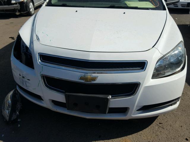 1G1ZB5EB4AF108136 - 2010 CHEVROLET MALIBU LS WHITE photo 9