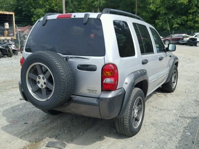 1J4GL48K63W678637 - 2003 JEEP LIBERTY SP SILVER photo 4