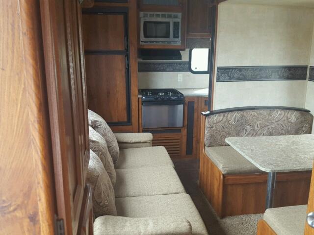 4YDT25R2XD7200130 - 2013 KEY HORNET WHITE photo 5