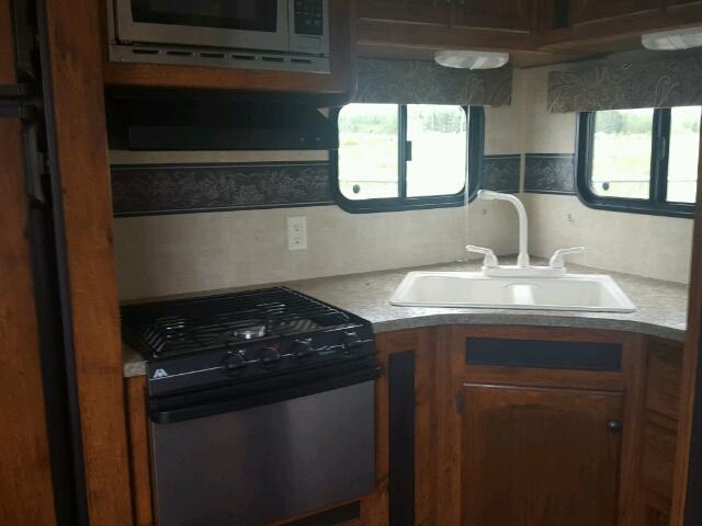 4YDT25R2XD7200130 - 2013 KEY HORNET WHITE photo 9