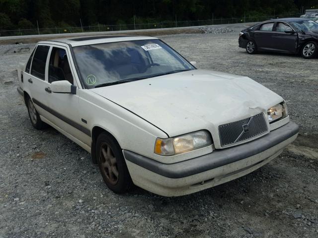 YV1LS5557T1334169 - 1996 VOLVO 850 BASE WHITE photo 1