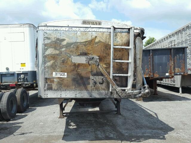 1TDH40021JB158555 - 2018 ARO TRAILER SILVER photo 2