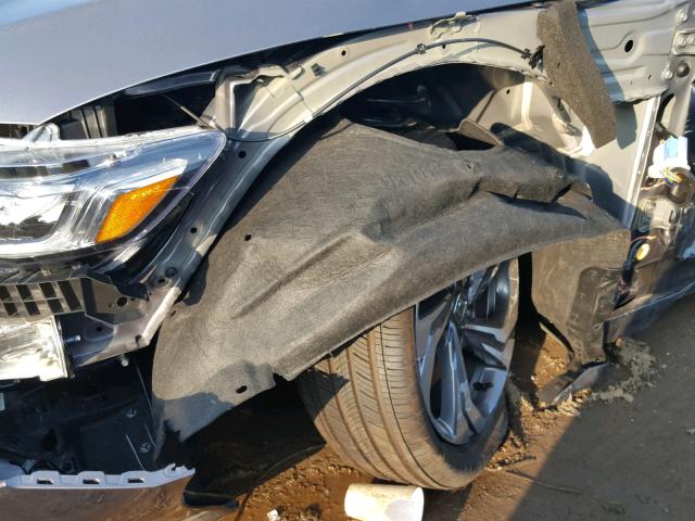 1HGCV2F51JA026665 - 2018 HONDA ACCORD EXL GRAY photo 10