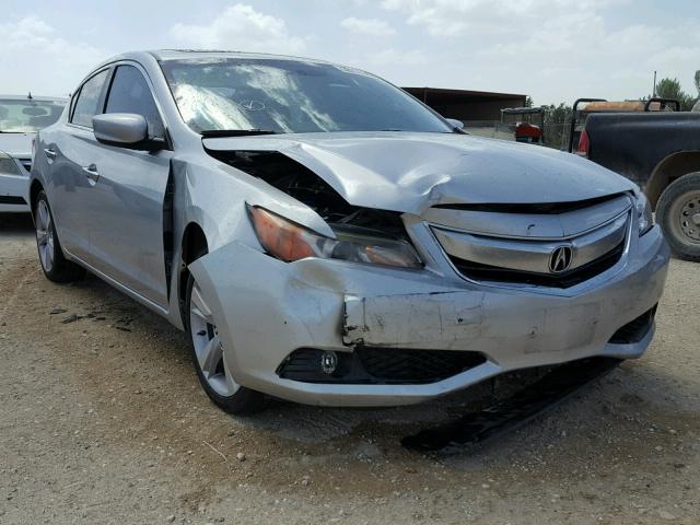 19VDE1F55DE008631 - 2013 ACURA ILX 20 PRE SILVER photo 1