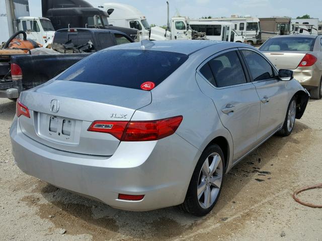 19VDE1F55DE008631 - 2013 ACURA ILX 20 PRE SILVER photo 4