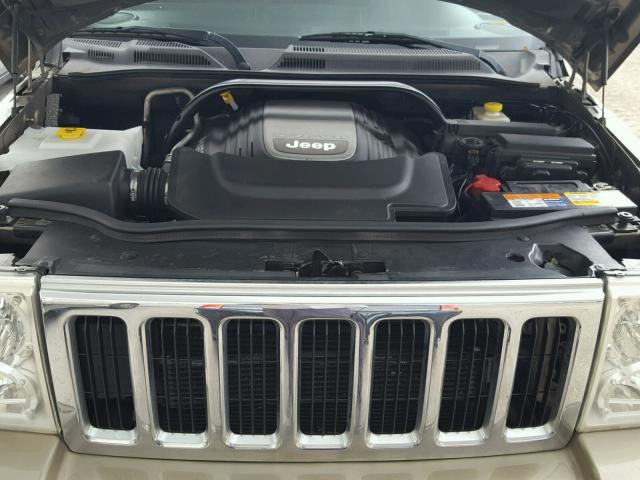 1J8HH58266C230947 - 2006 JEEP COMMANDER 米色 照片 7