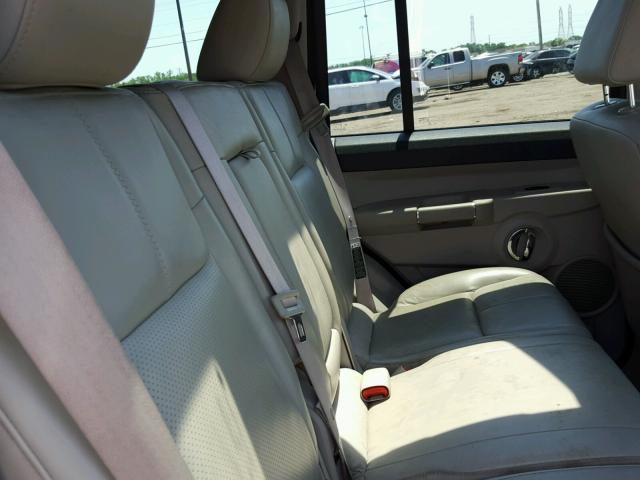 1J8HG58N76C106327 - 2006 JEEP COMMANDER SILVER photo 6