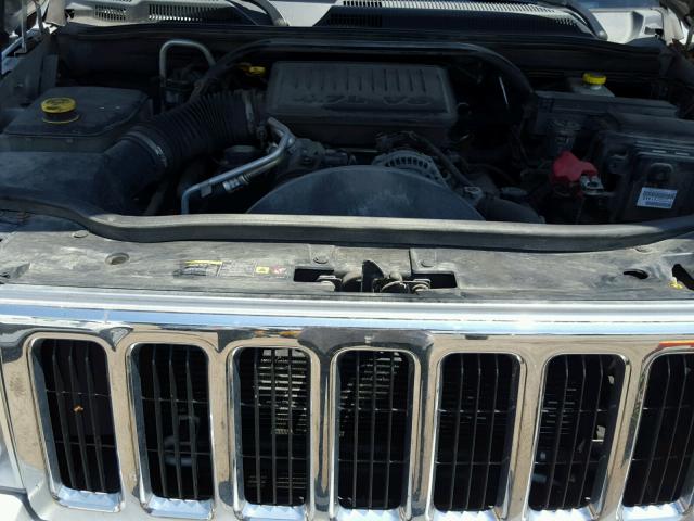 1J8HG58N76C106327 - 2006 JEEP COMMANDER SILVER photo 7