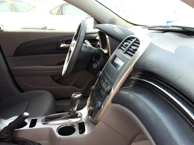 1G11B5SA3GF133837 - 2016 CHEVROLET MALIBU LIM 金色 照片 5