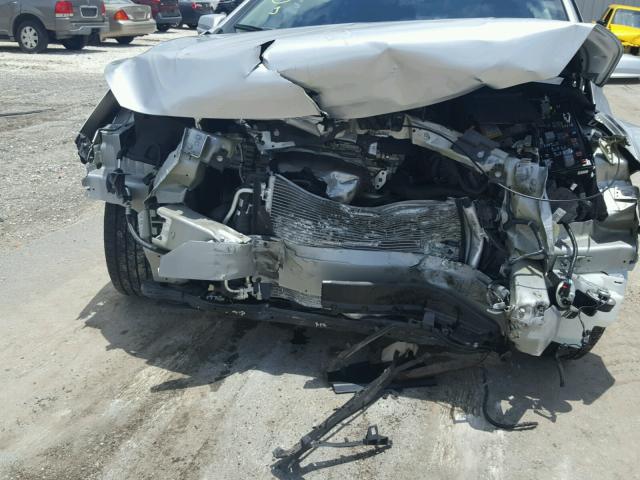 1G11C5SA4GF152989 - 2016 CHEVROLET MALIBU LIM 银色 照片 9