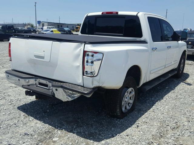 1N6BA07B65N533524 - 2005 NISSAN TITAN XE SILVER photo 4