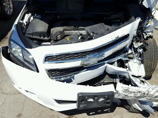 1G11B5SA4DF357257 - 2013 CHEVROLET MALIBU LS თეთრი ფოტო 7
