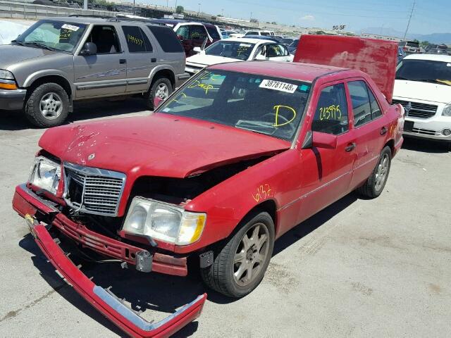 WDBEA32E4SC209769 - 1995 MERCEDES-BENZ E 320 BASE RED photo 2