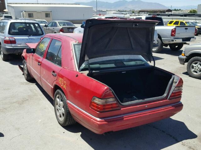 WDBEA32E4SC209769 - 1995 MERCEDES-BENZ E 320 BASE RED photo 3