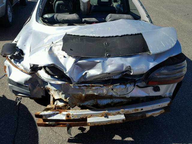 1G2WP52K12F157672 - 2002 PONTIAC GRAND PRIX SILVER photo 9