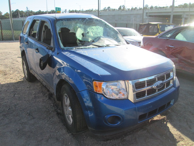 1FMCU0C7XCKA55411 - 2012 FORD ESCAPE XLS BLUE photo 1