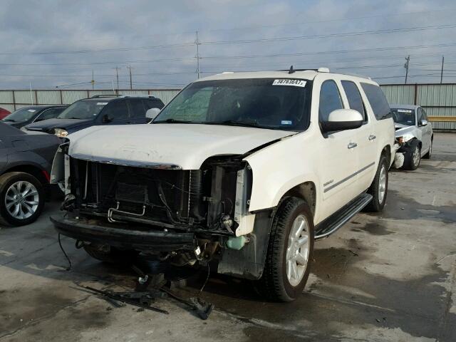 1GKS1MEF8BR287228 - 2011 GMC YUKON XL D CREAM photo 2