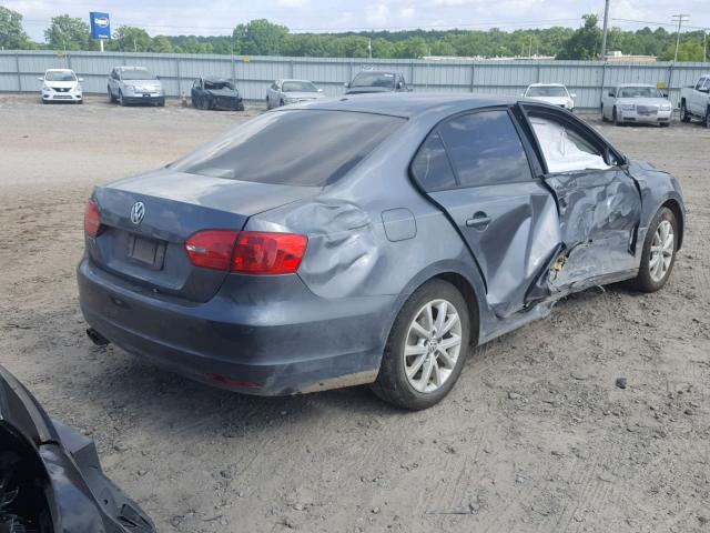 3VW2K7AJ2BM381673 - 2011 VOLKSWAGEN JETTA BASE BLUE photo 4