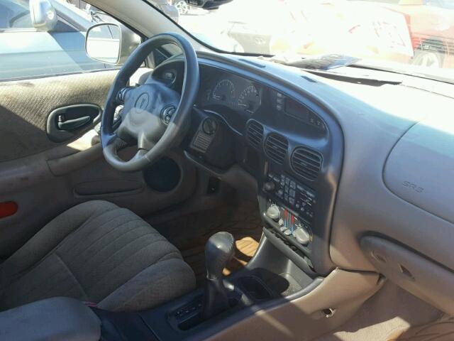 1G2WP52K92F118845 - 2002 PONTIAC GRAND PRIX SILVER photo 9