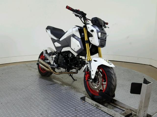 MLHJC6110H5200751 - 2017 HONDA GROM 125 WHITE photo 2