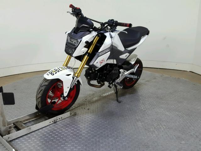 MLHJC6110H5200751 - 2017 HONDA GROM 125 WHITE photo 4