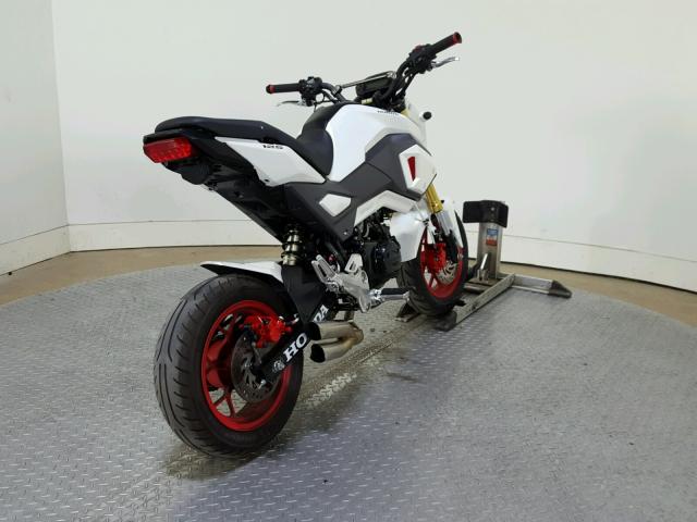 MLHJC6110H5200751 - 2017 HONDA GROM 125 WHITE photo 8