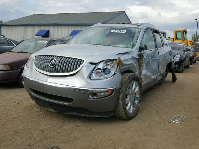 5GAKRDED0CJ396299 - 2012 BUICK ENCLAVE SILVER photo 2