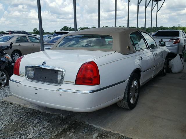 1LNHM83W44Y687668 - 2004 LINCOLN TOWN CAR U WHITE photo 4