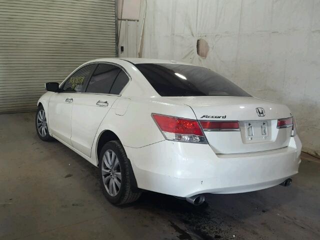 1HGCP3F87BA009381 - 2011 HONDA ACCORD EXL WHITE photo 3