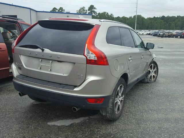 YV4902DZ3D2456867 - 2013 VOLVO XC60 T6 BEIGE photo 4