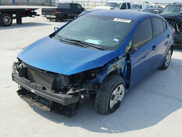 KNAFX4A64F5339711 - 2015 KIA FORTE LX BLUE photo 2