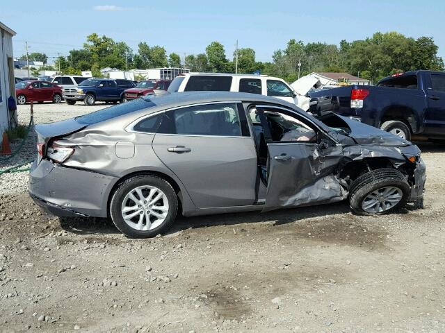 1G1ZE5ST9HF142457 - 2017 CHEVROLET MALIBU LT Grau Foto 9
