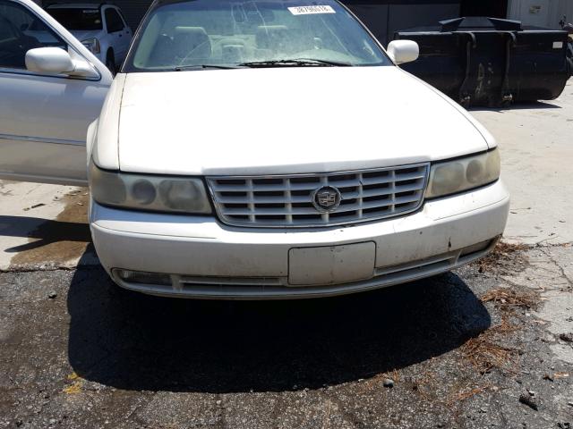 1G6KS54Y52U269948 - 2002 CADILLAC SEVILLE SL WHITE photo 9