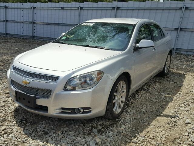 1G1ZE5E15BF382851 - 2011 CHEVROLET MALIBU LTZ SILVER photo 2