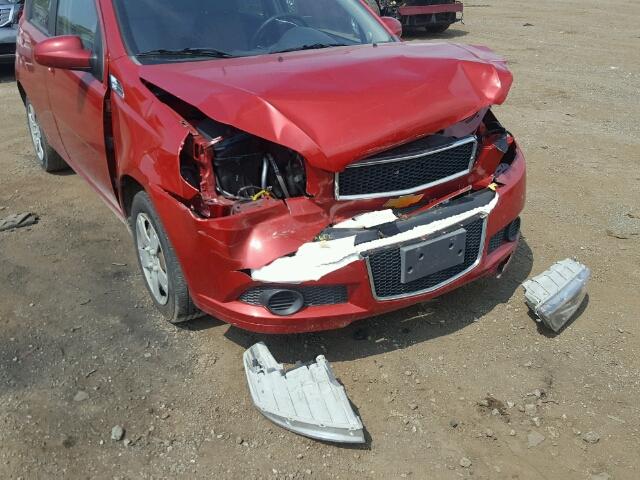 KL1TD6DE5AB117418 - 2010 CHEVROLET AVEO LS RED photo 9