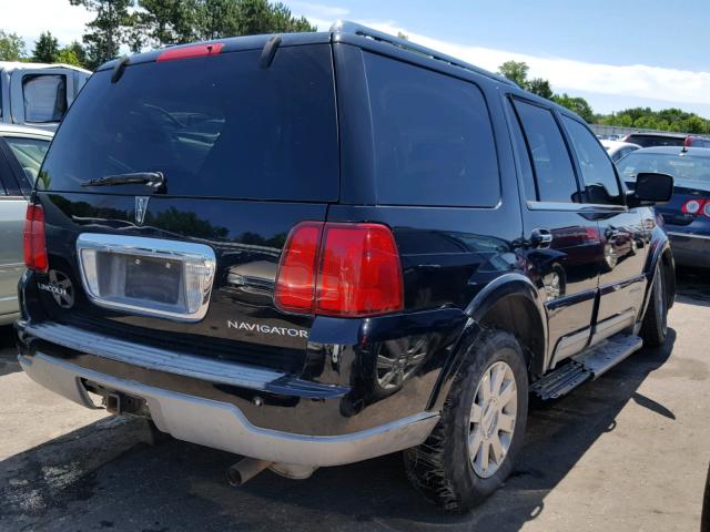 5LMFU28R73LJ20564 - 2003 LINCOLN NAVIGATOR შავი ფოტო 4