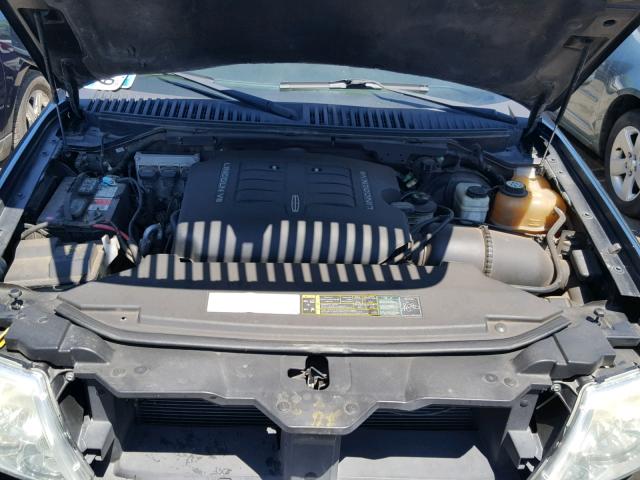 5LMFU28R73LJ20564 - 2003 LINCOLN NAVIGATOR შავი ფოტო 7